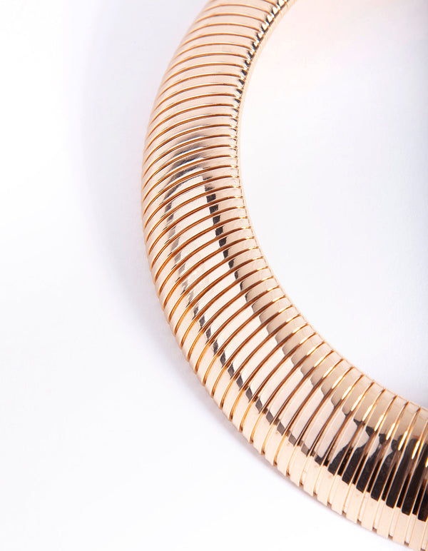 Złoty szeroki naszyjnik Slinky