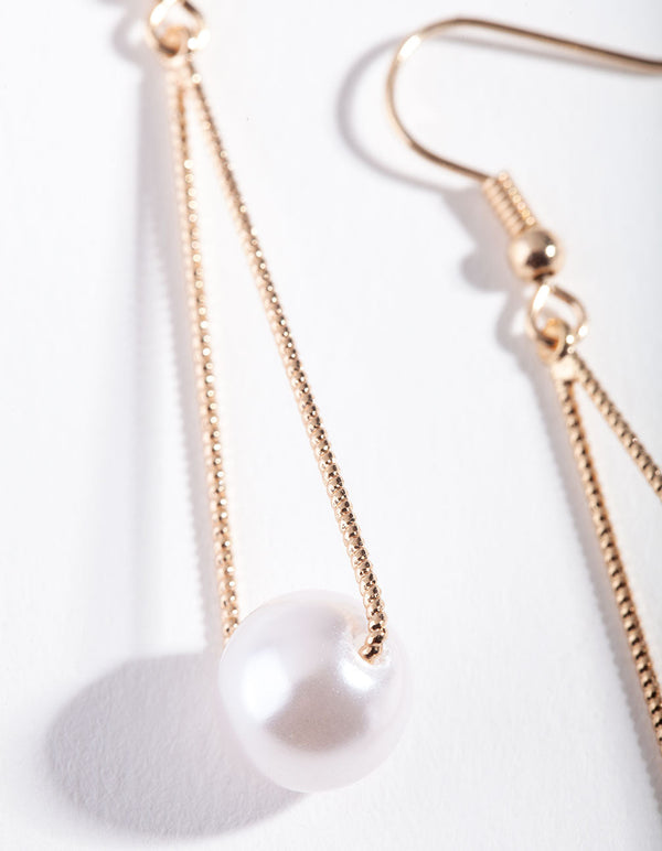 Gold Pearl Textured Cut-Out Earrings