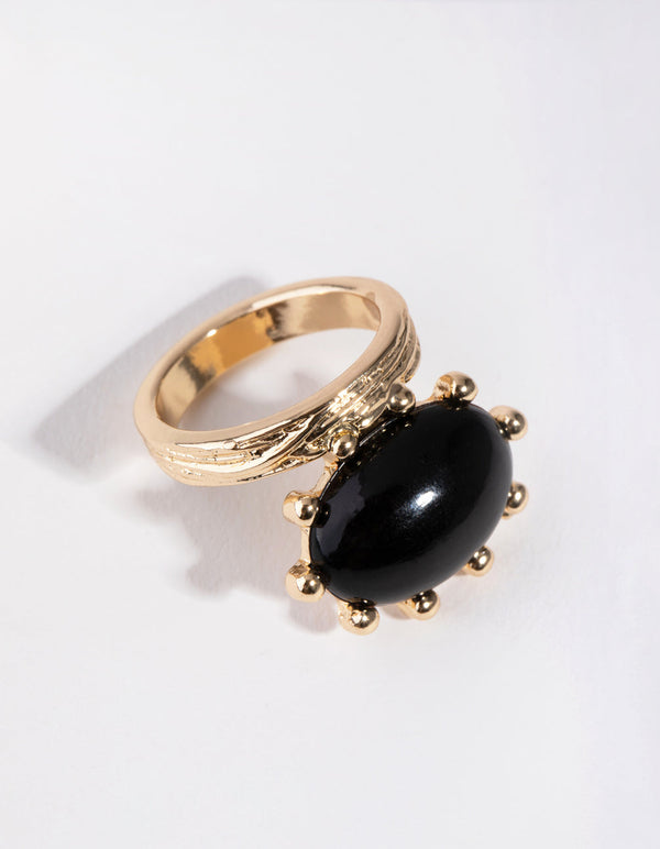Złoty pierścień z kamieniem kopuły