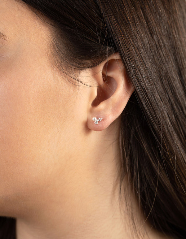 Silver Pretty Flower and Pearl Earrings