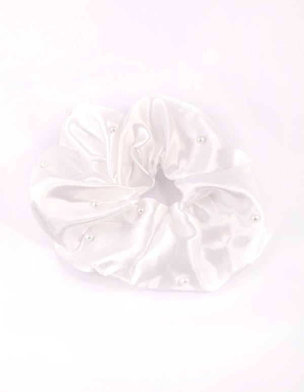 Oversized Pearl Detail Scrunchie