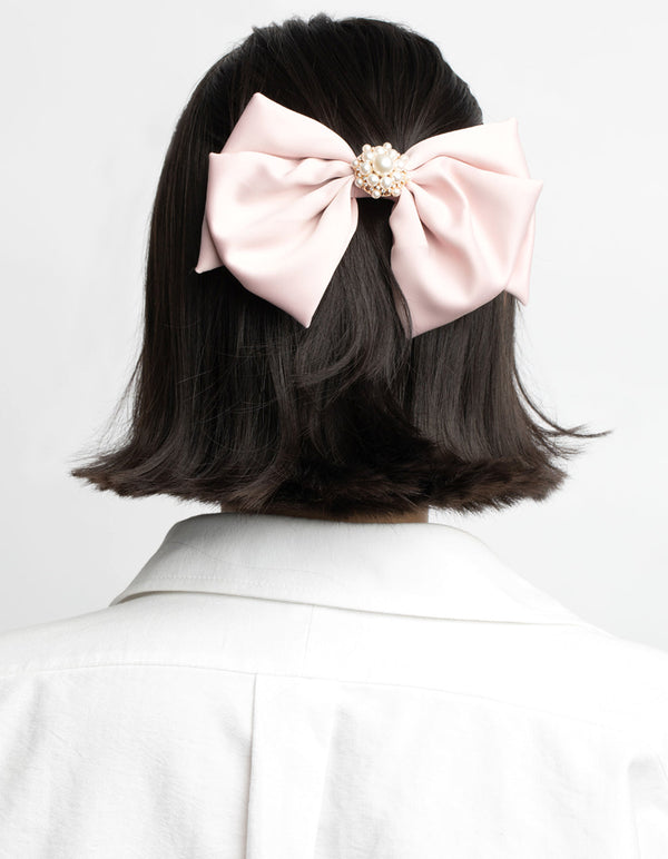 Blush Pearl Bow Clip