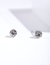 Kolczyki z rodowanymi diamentami 2MM - link has visual effect only