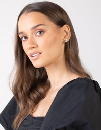 Mini Kitten Stud Earrings - link has visual effect only