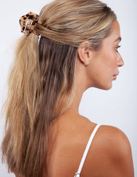 Milky Tortoiseshell Claw Clip - link has visual effect only