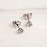 Studex 5mm Cubic Zirconia Ster Chirurgisch Staal Oorknop - link has visual effect only