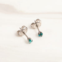 Studex 3mm blauwe zirkoonkristal chirurgisch staal oorbel - link has visual effect only
