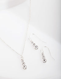 Diamond Simulant Graduating Crystal Necklace and Earrings Set - link has visual effect only