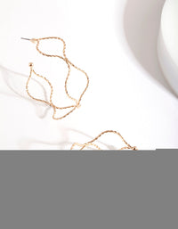 Gold Hoop Earrings - link has visual effect only