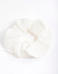 White Pleated Scrunchie - link has visual effect only