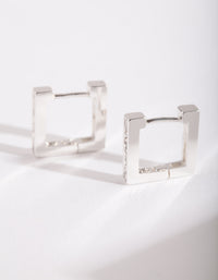 Srebrny kwadratowy diamencik Huggie - link has visual effect only