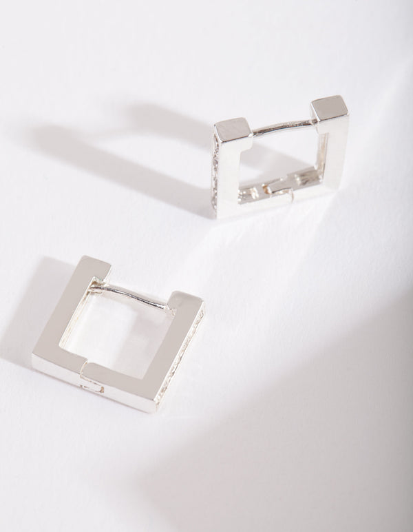 Srebrny kwadratowy diamencik Huggie