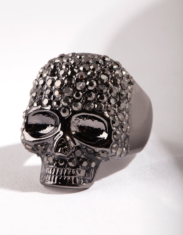Pierścień z czaszką z diamentami w kolorze gunmetal