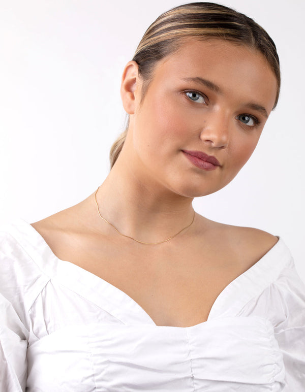 Naszyjnik choker z pozłacanego srebra próby 925 z łańcuszkiem wężowym