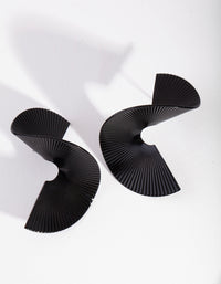 Black Twisted Fan Stud Earrings - link has visual effect only