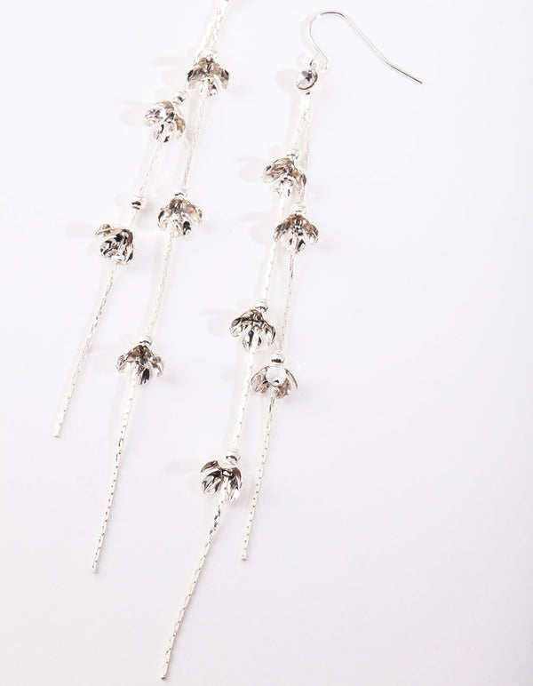 Srebrne kolczyki z mini płatkami