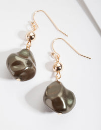 Green Metallic Bead Earrings - link has visual effect only