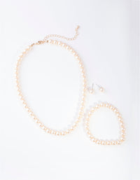 Gold Classic Pearl Jewellery Set - link has visual effect only