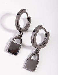 Kolczyki Huggie z kłódką w kolorze gun metal - link has visual effect only