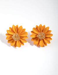 Gold Metal Petal Stud Earrings - link has visual effect only