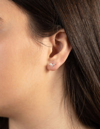 Silver Pretty Flower and Pearl Earrings - link has visual effect only