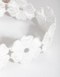 Flower White Lace Choker Necklace - link has visual effect only