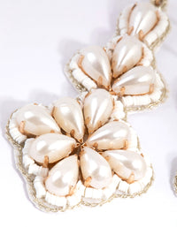 White Mini Disc and Pearl Drop Earrings - link has visual effect only