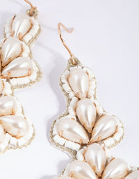 White Mini Disc and Pearl Drop Earrings - link has visual effect only