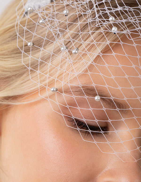 Floating Pearl Veil