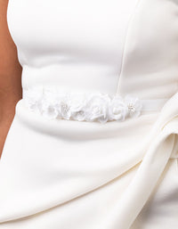 White Flower Sash - link has visual effect only