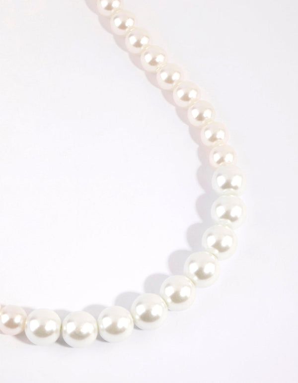 Graduated Pearl Short Necklace