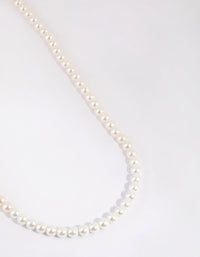 Long Classic Pearl Necklace - link has visual effect only