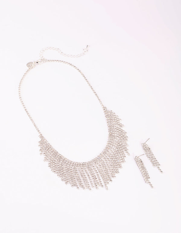Set van zilveren diamanten kwastjesketting en oorbellen