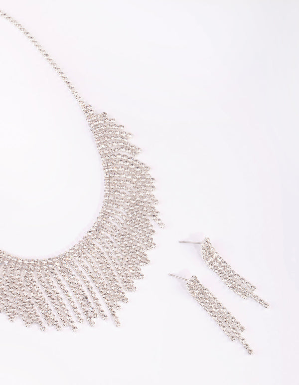 Set van zilveren diamanten kwastjesketting en oorbellen