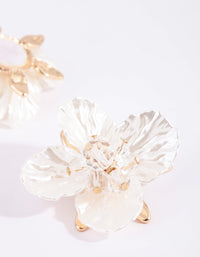 Gold Large Pearlised Flower Earrings - link has visual effect only