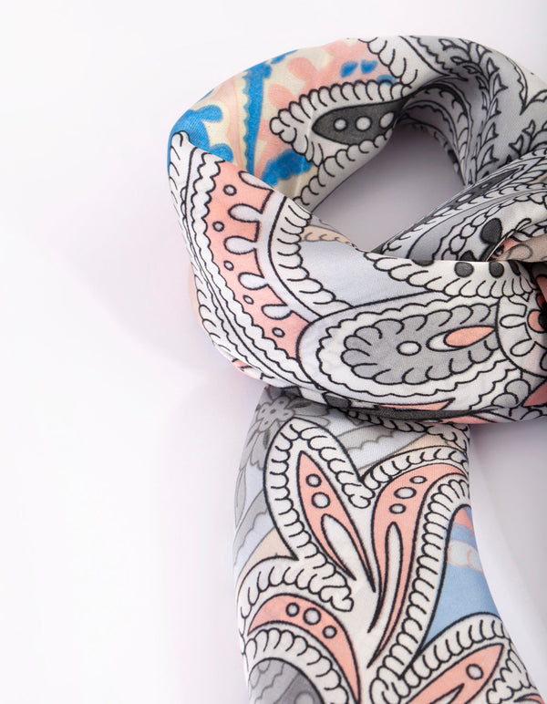 Niebieska chusta na włosy typu bandana z nadrukiem paisley