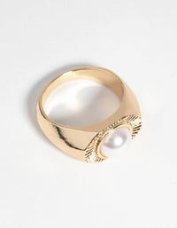 Gouden zeshoekige parelring - link has visual effect only
