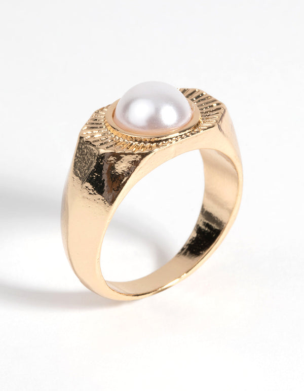 Gouden zeshoekige parelring