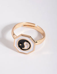 Yin and Yang Hexagon Ring - link has visual effect only