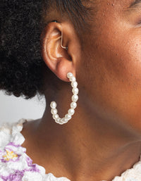 Gold Pearl Hoop Earrings - link has visual effect only