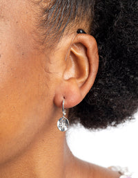 Silver Star Charm Huggie Hoop Earrings - link has visual effect only