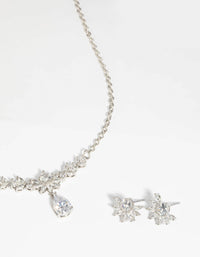 Diamond Simulant Flower Necklace and Earrings Set - link has visual effect only