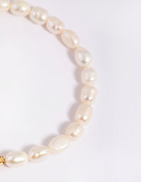 Gold Plated Pearl Fob Bracelet - link has visual effect only