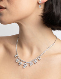 Rhodium Diamond Simulant Flower Necklace and Earrings Set - link has visual effect only
