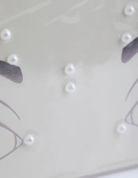 Pearl Face Jewels - link has visual effect only