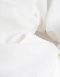 Large White Scrunchie - link has visual effect only