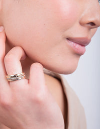 Gold Diamante Star Ring Stack - link has visual effect only